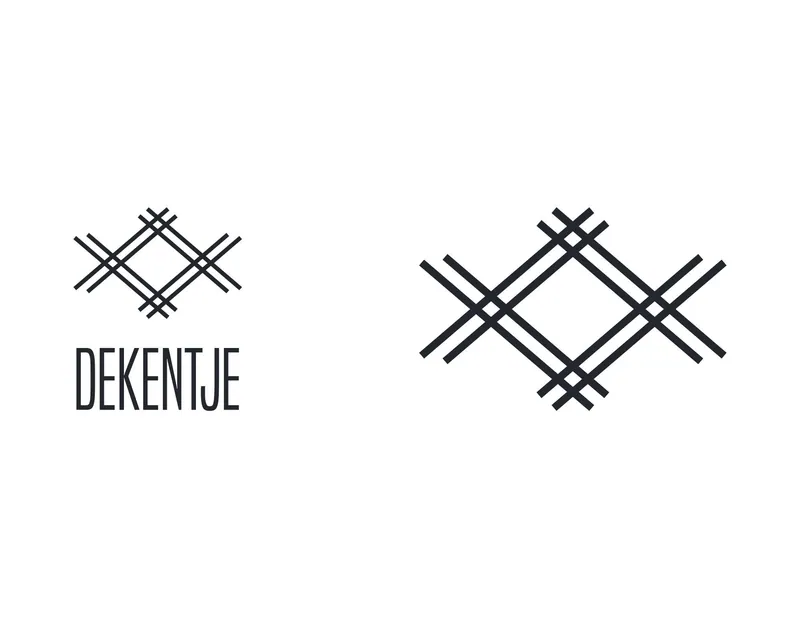 Het logo van Dekentje: een ruit van gekruiste lijnen met daaronder DEKENTJE in hoge, smalle letters. Rechts staat het teken los en groter.