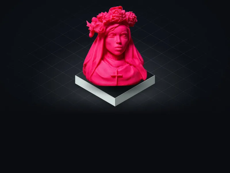 De Blonde Non: een roze 3D-geprinte buste van een non met een krans van rozen in het haar en een kruisje op de borst, op een sokkel